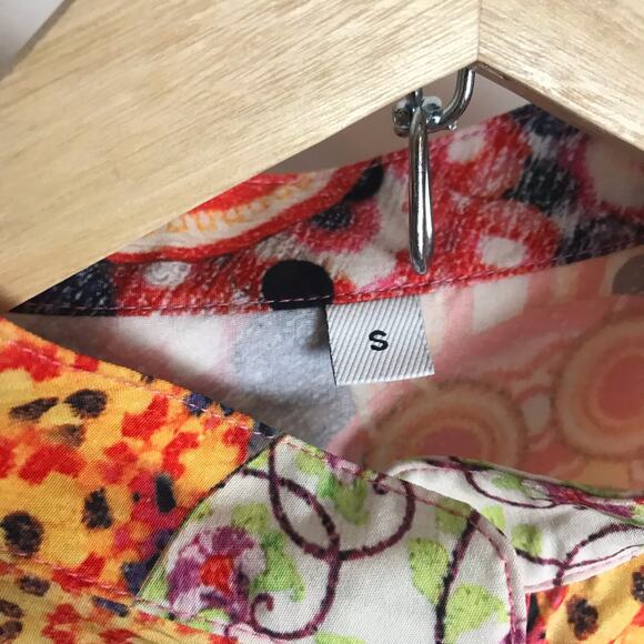 3/$20 Unbranded Women's Small Retro Style Half Button Front Long Sleeved Blouse - Picture 6 of 9